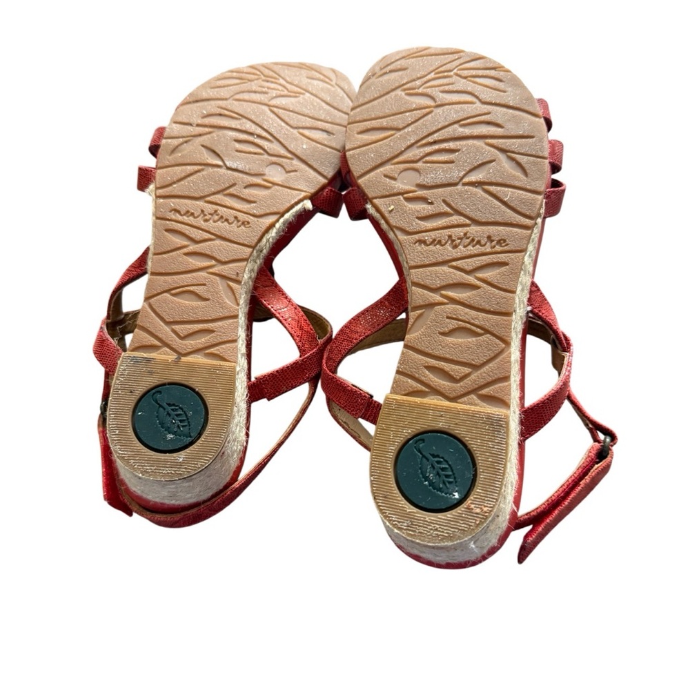 Nurture Verbena Red Leather Floral Wedge Sandals Womens Size 8M - Picture 8 of 10